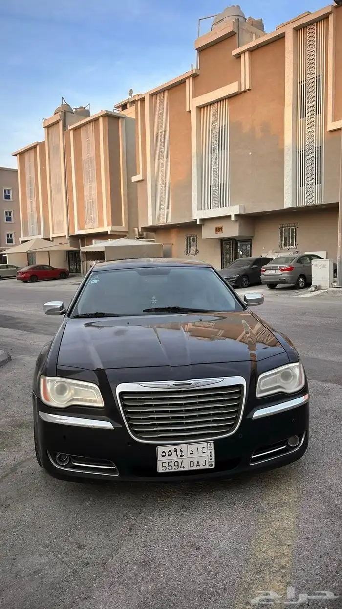 كرايسلر للبيع 4