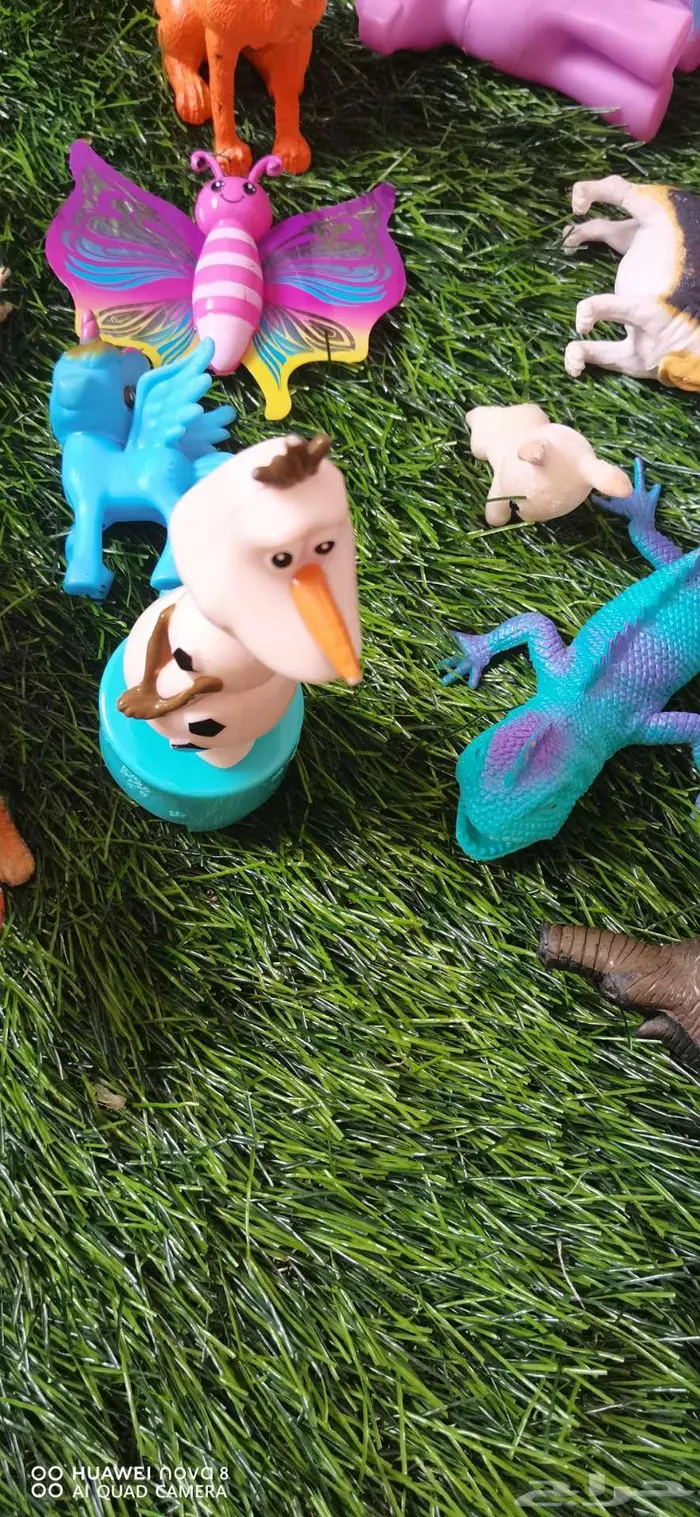 كرسي طعام بحاله ممتازه مع بايسكل اطفال ومجموعه العاب 31