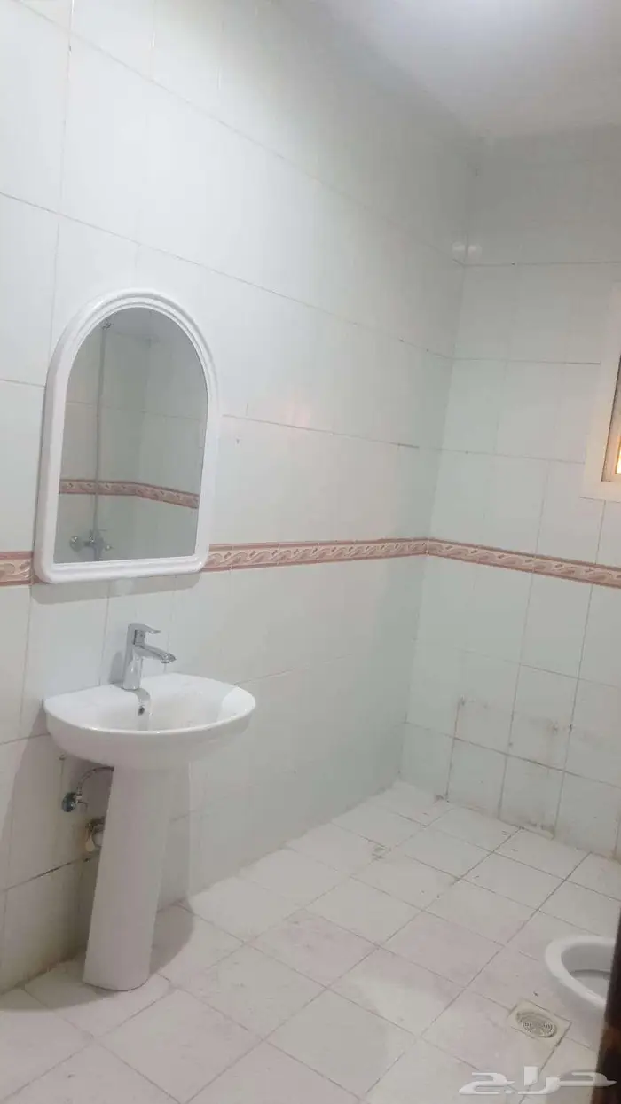 شقة 4 غرف للايجار حي النسيم جدة خلف سوبر ماركت الفيصل (واتس) 13