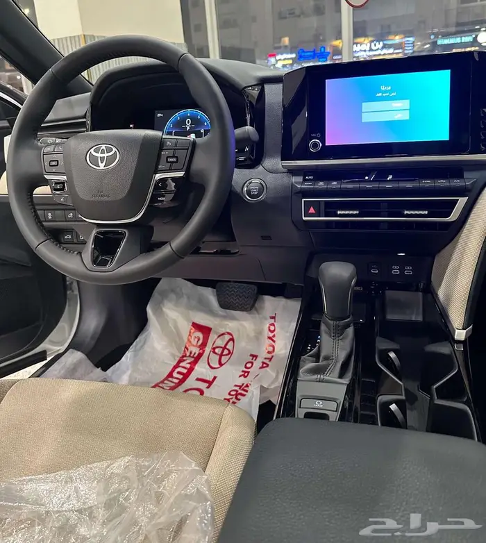 كامري ال اي بنزين فتحة سقف CAMRY LE 2025 7