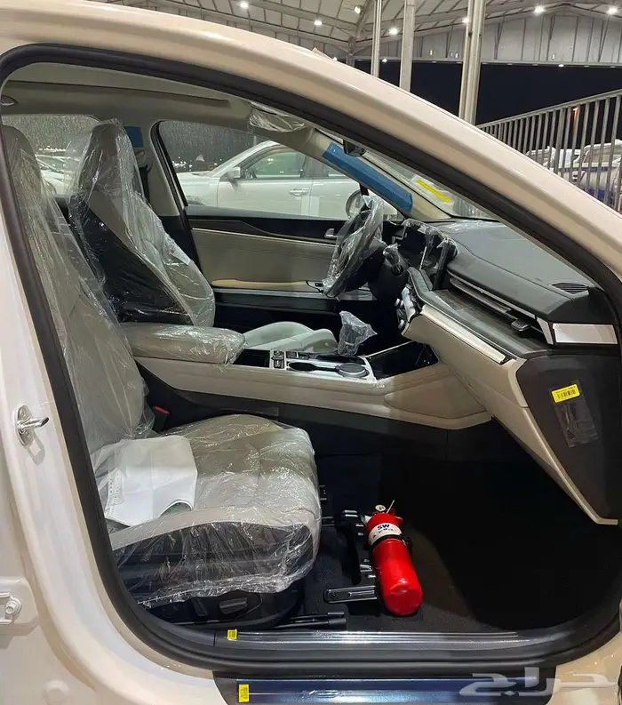 كيا K5 مطور بصمة و نص فل GLS وكيل الأهلية 2026 اقساط بنوك 12