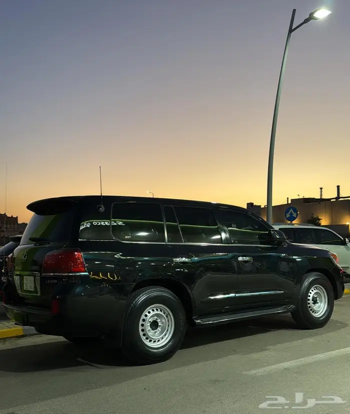 جيب لكزس 2011 0