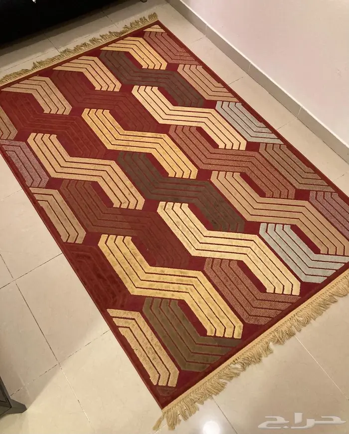 Red Designed Carpet For Sale   For SAR 60 1