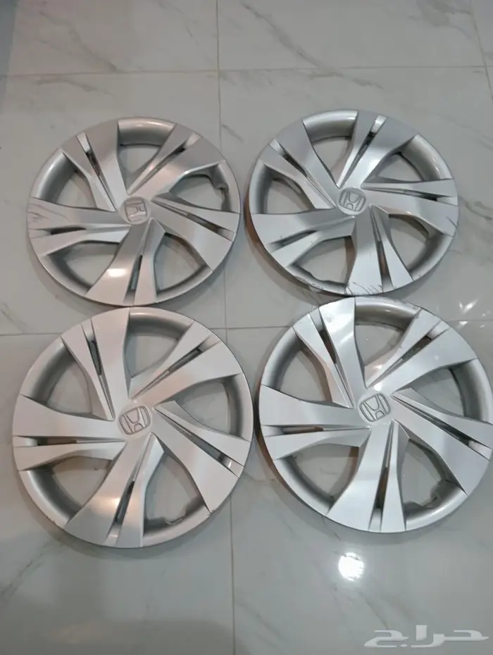 للبيع طيس هوندا سيتي وكالة نظيف مقاس15 أنش 16