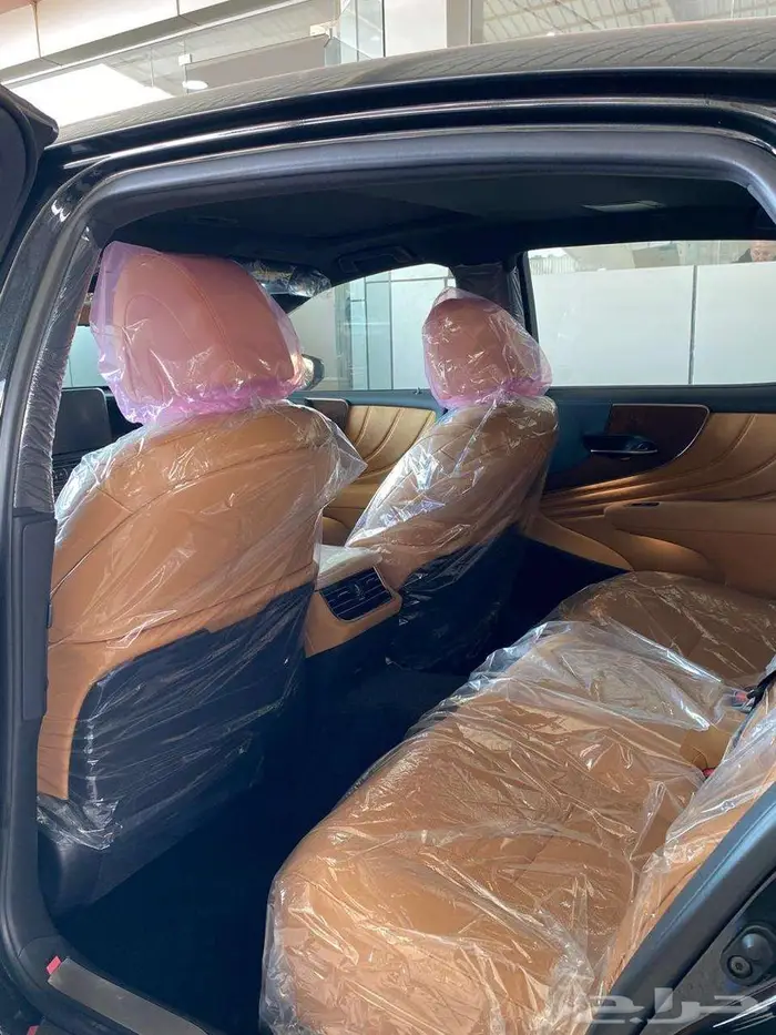 لكزس - LS350 AA - خليجي - 2026 اسود لدى الفريدي 4