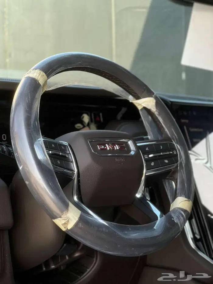 جمس يوكن الفيشن2025 6