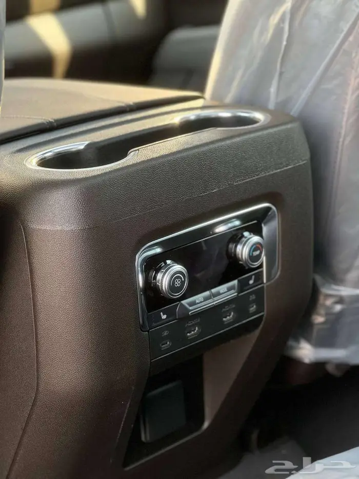 جمس يوكن الفيشن2025 16