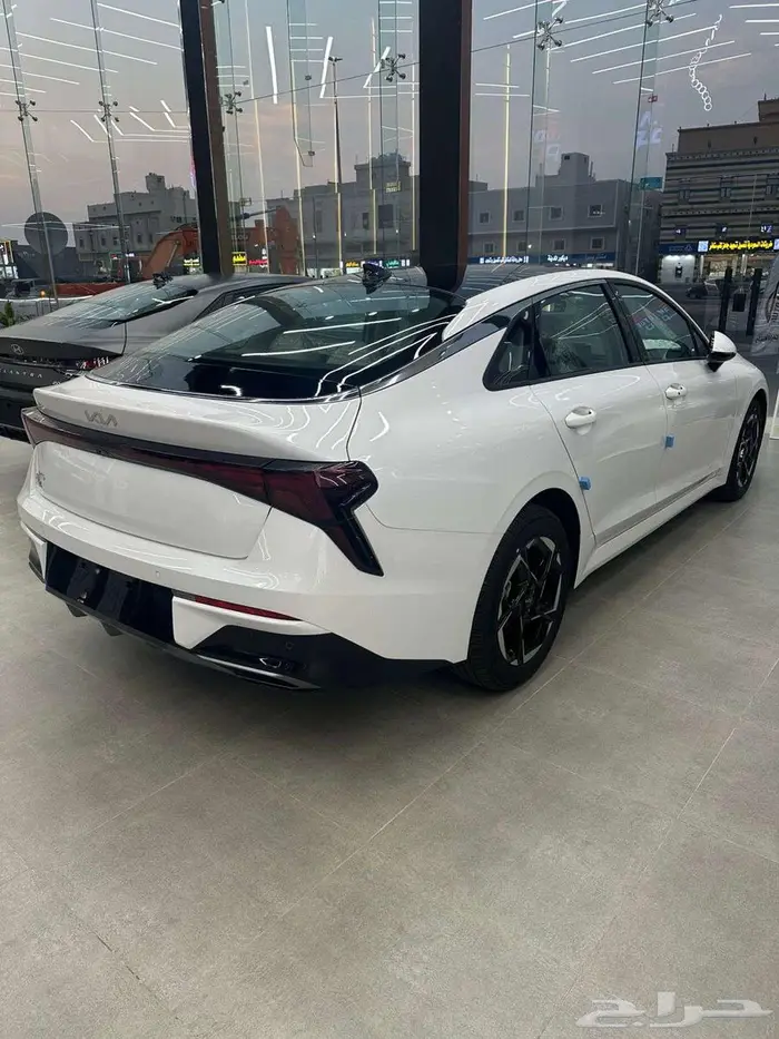 كيا k5 مطور بانوراما موديل 2025 اقل سعر للكاش 5