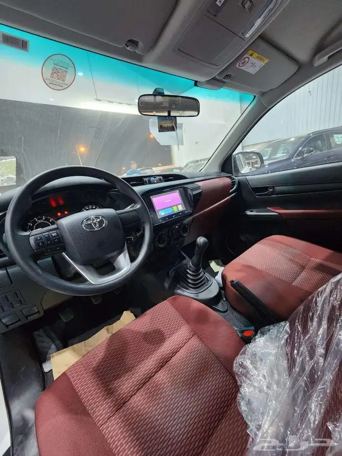 تويوتا هايلوكس GL غمارتين ديزل قير عادي 2025 السعر 89700 8