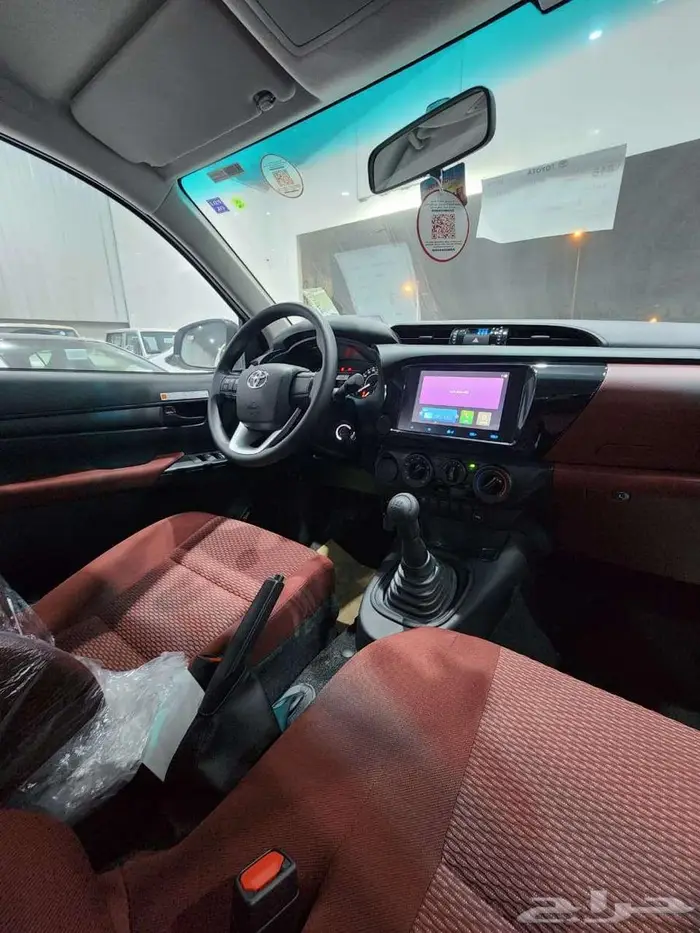 تويوتا هايلوكس GL غمارتين ديزل قير عادي 2025 السعر 89700 10