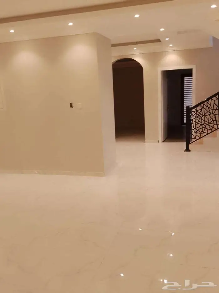 للبيع دبلكس متصل بالفرسان على الكود990 16