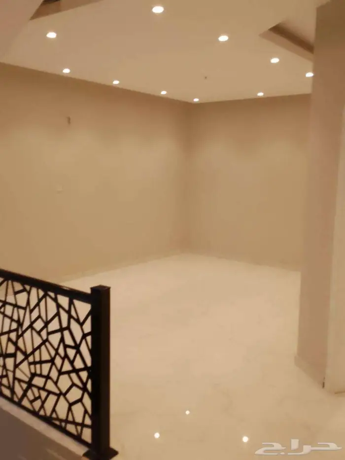 للبيع دبلكس متصل بالفرسان على الكود990 4