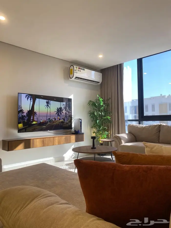 مطلوب شريكة سكن بغرفة كلية البترجي 0