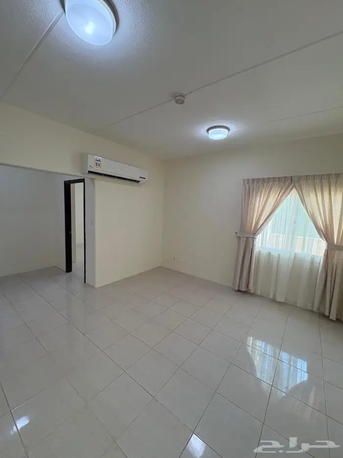 للبيع فيلا مميزه بصك حر في جلموده 7