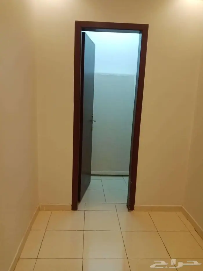 شقة مؤثثه حي ظهرة لبن ثلاث وصاله 6000 شهريا 4