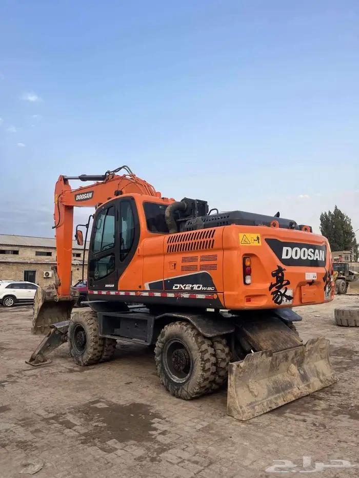 بوكلين دوسان كفرات DX 210 موديل 2022 نظيف جدا 1
