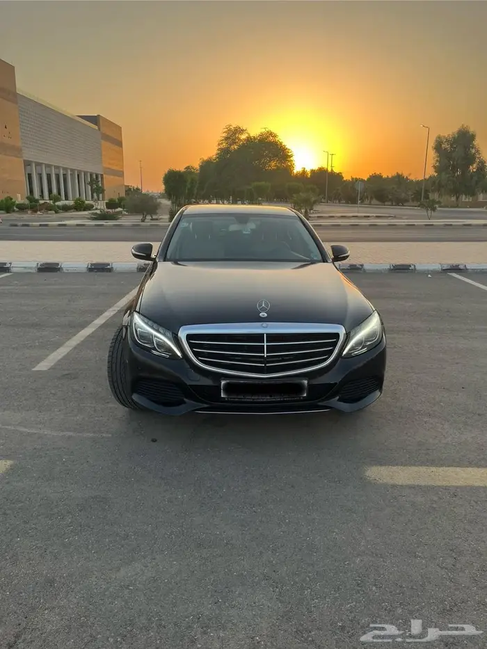 مرسيدس c200 موديل 2015 0