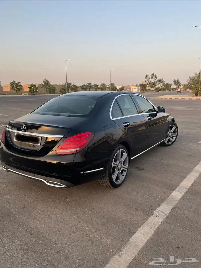 مرسيدس c200 موديل 2015 2