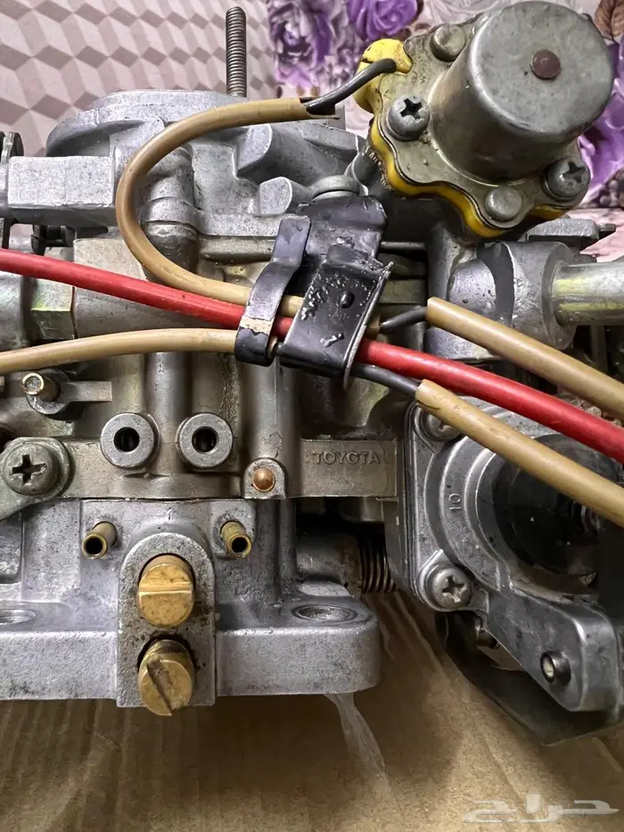 للبيع كبريتر هيلوكس 88 الى 97 1