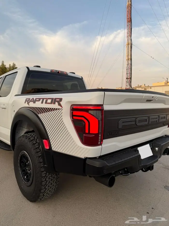 فورد رابتر 37 2024 2
