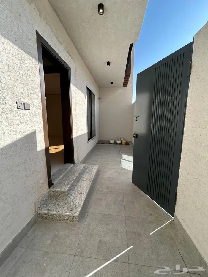 شقه ارضيه حي الخضر للبيع 470الف 8