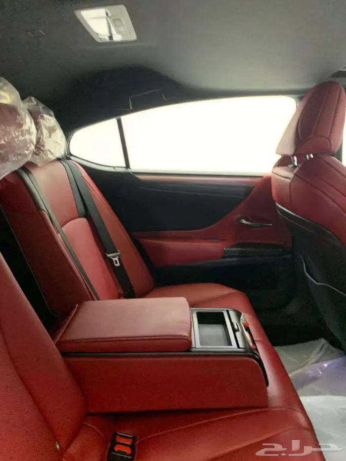 لكزس ES 350 2019 30