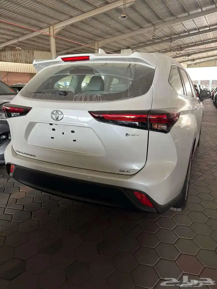 تويوتا هايلاندر GLE موديل 2025 2