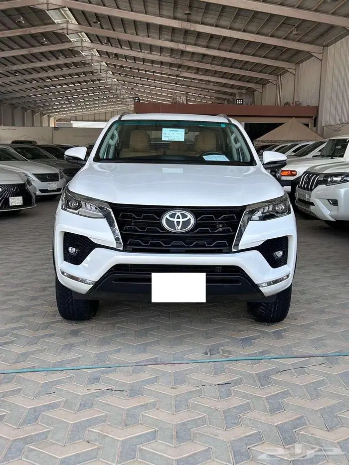 تويوتا فروتشنر 2023 VX - سلندر 6 0