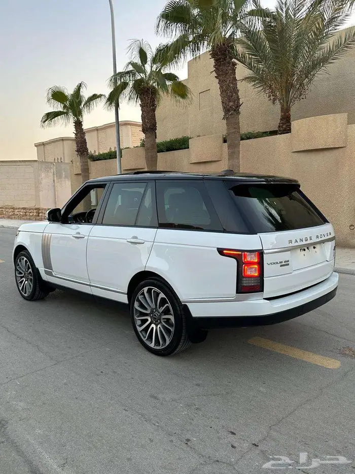 رنج روفر فوج لؤلؤي 2014 فوج سوبرتشارج نظيف جدا بحالة ممتازة 14