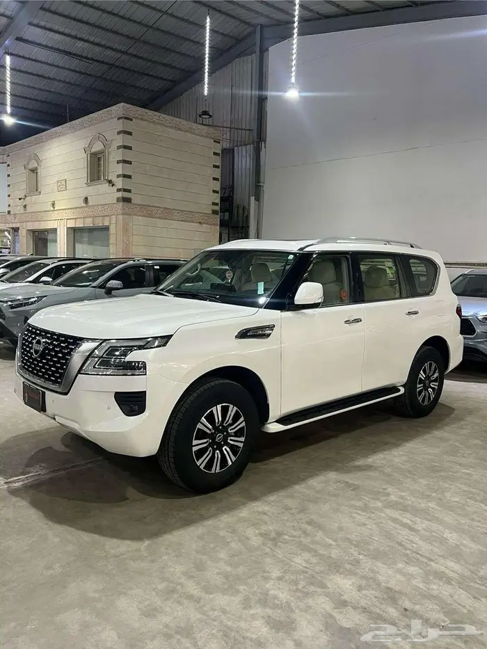 نيسان باترول 2023 SE2 ( الوكيل بترومين ) 2