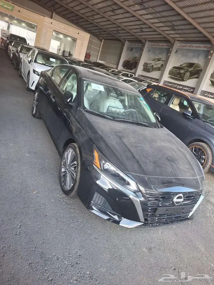 نيسان التيما SV 2026 1