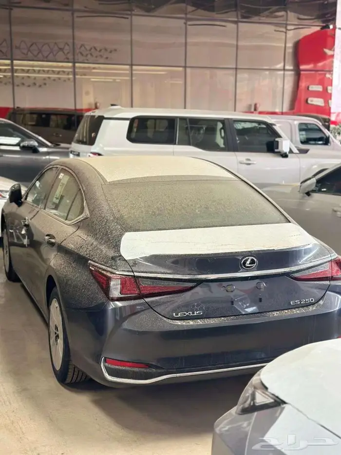 لكزس ES250 AA موديل 2025 3