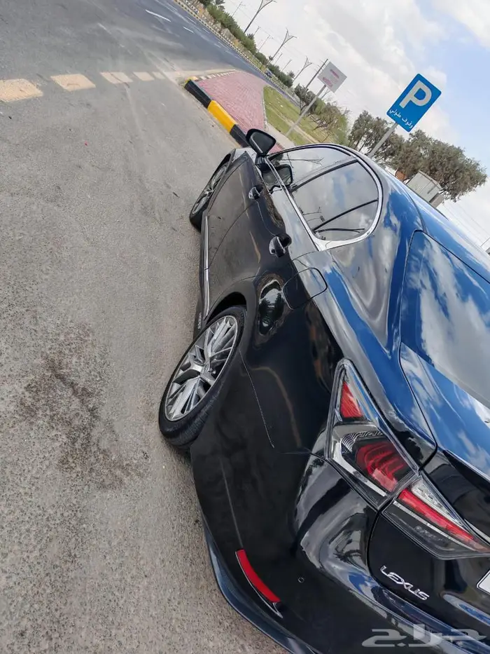 لكزس للبيع GC 450H موديل 2015 8