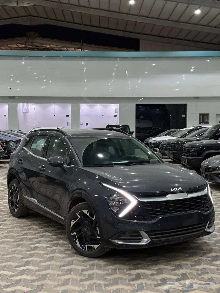 كيا سبورتاج نص فل بانوراما 1600موديل 2024 لدى احدث السيارات 0