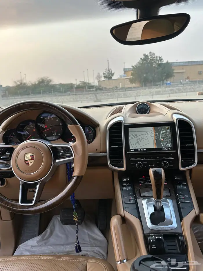 جيب بورش كايين موديل 2016 نظيف 13