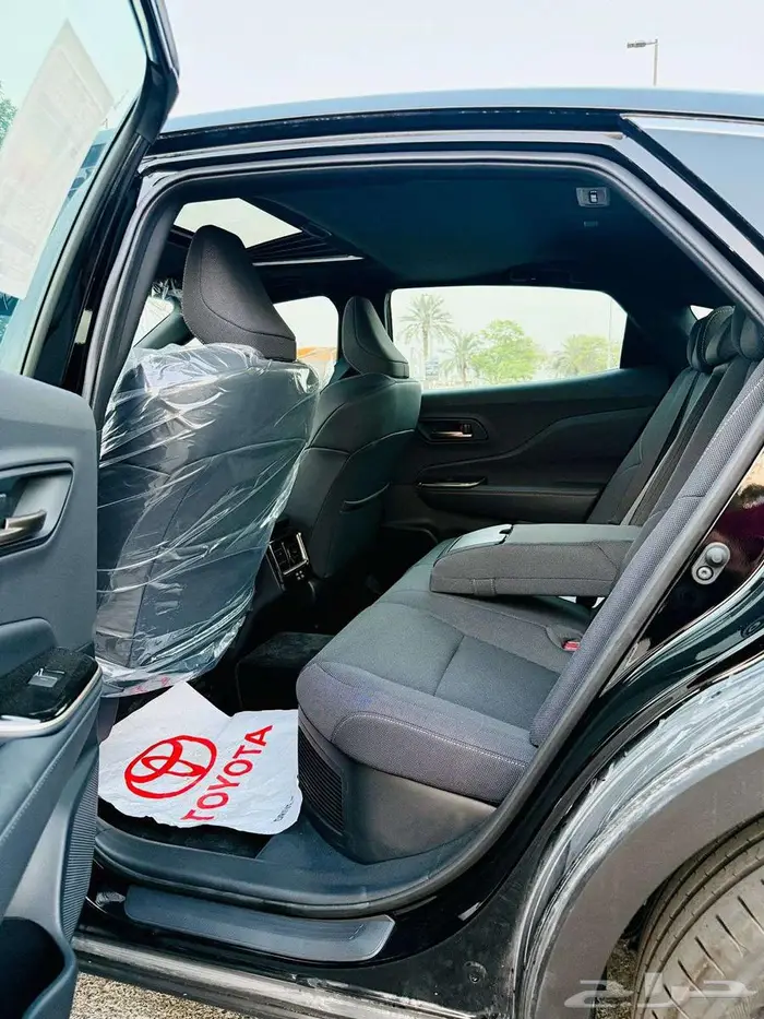 Toyota Crown 2025   Medium Specification 7