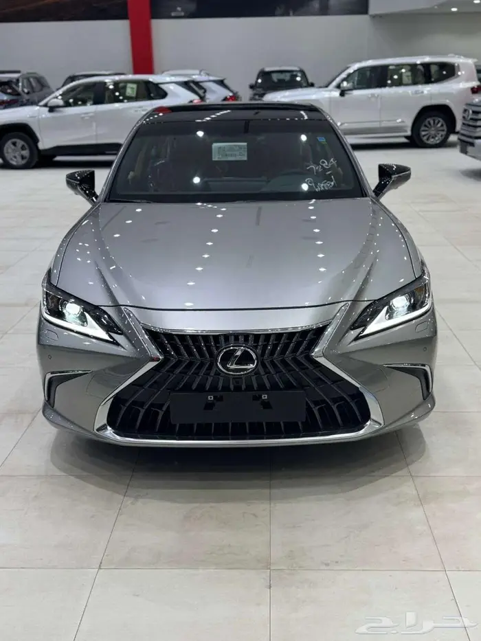 لكزس ES 350 CC بنزين موديل 2025 صادر لوحات سعودى 0