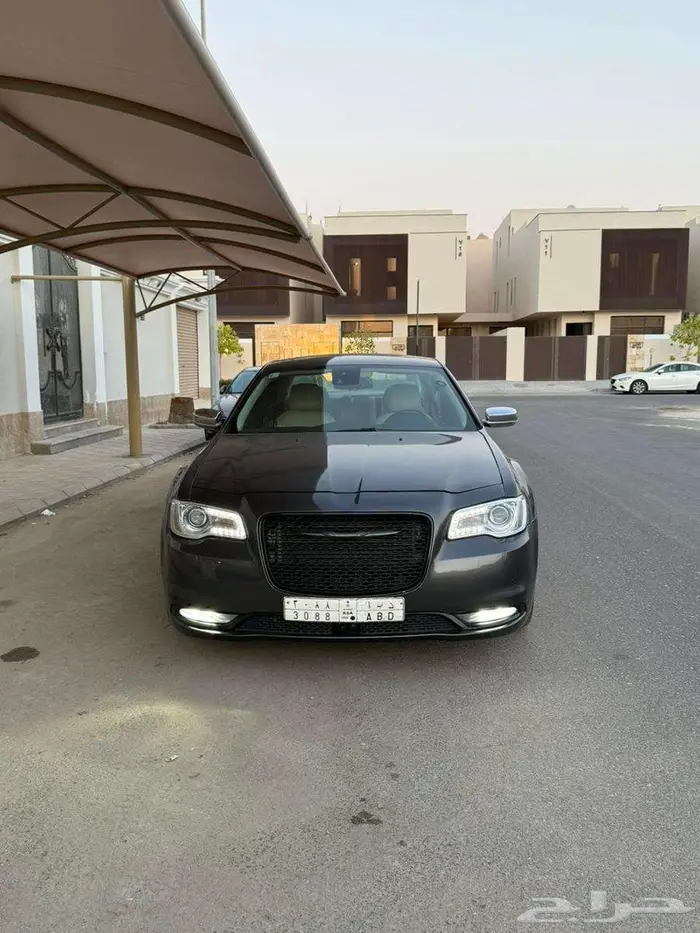 كرايزلر 2016 C300 0