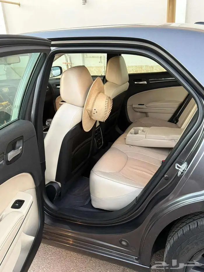كرايزلر 2016 C300 13