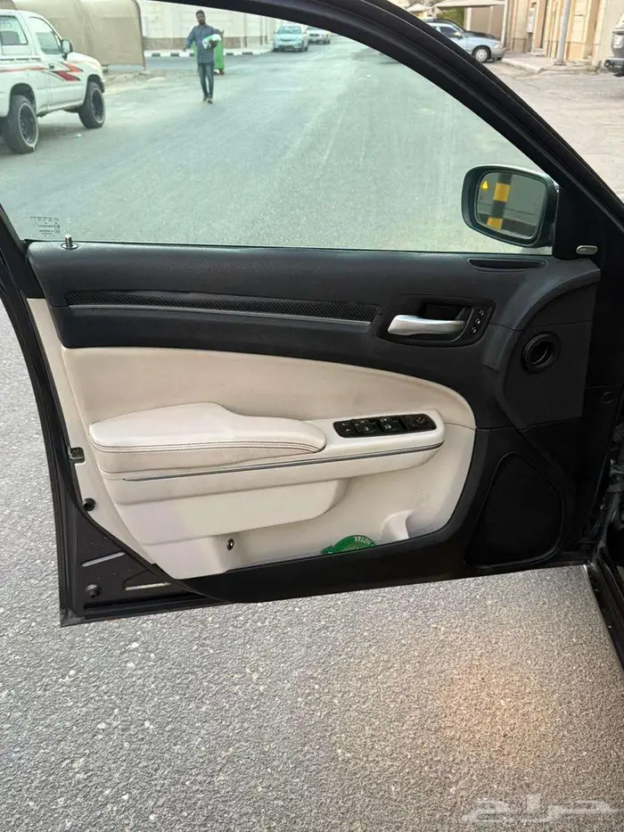 كرايزلر 2016 C300 11