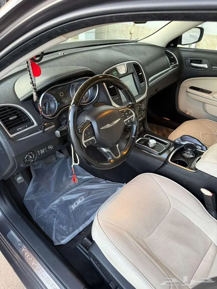كرايزلر 2016 C300 1