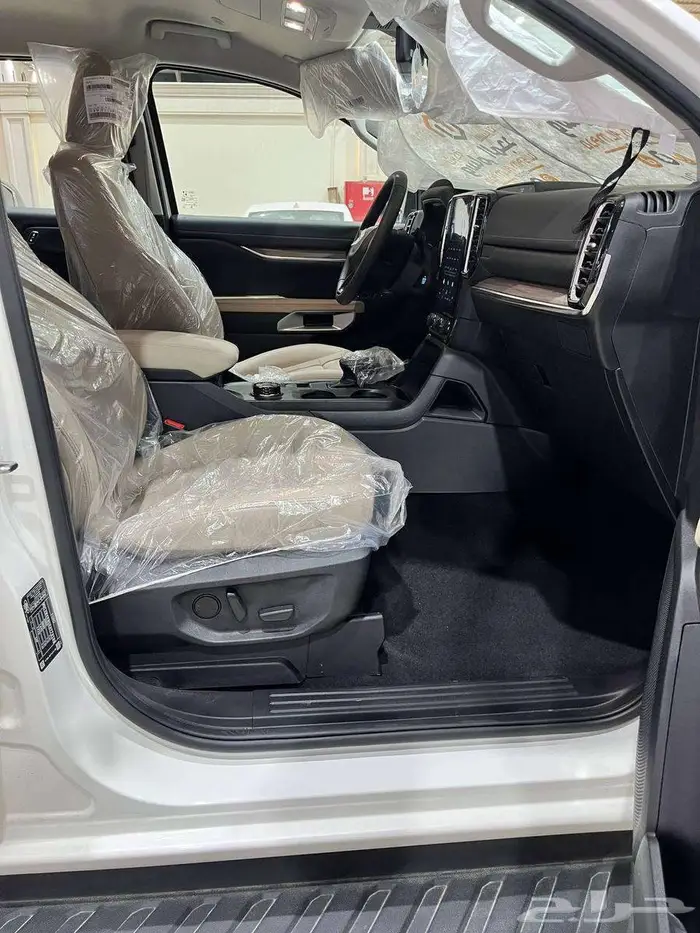 فورد ايفرست XLT نص فل 2024 توكيلات الجزيرة 7