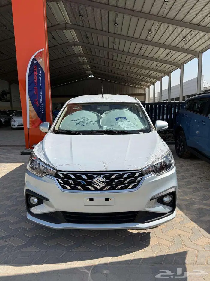 سوزوكي ارتيجا GLX 2025 0