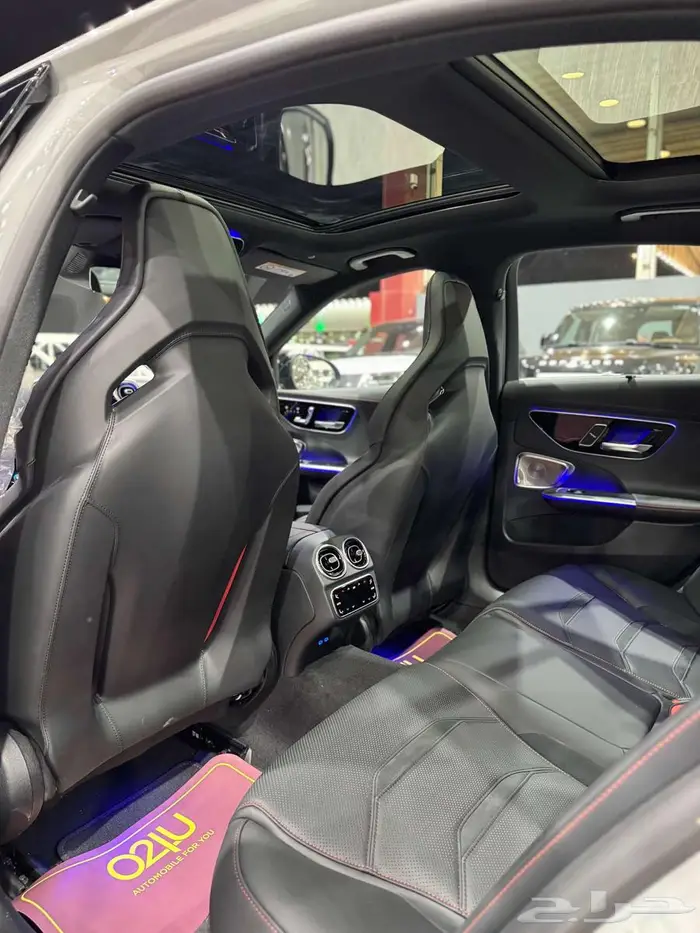 مرسيدس بنز C63 موديل 2024 جديد 6