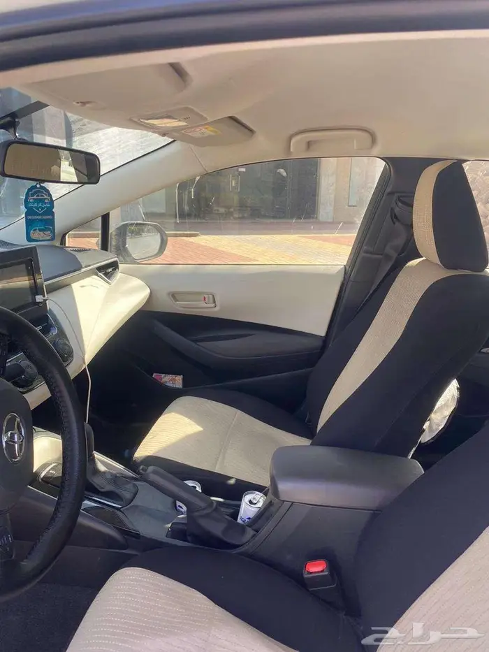 للبيع تويوتا كورولا 2024 محرك 1.5 لتر خيار أساسي - أبيض 4