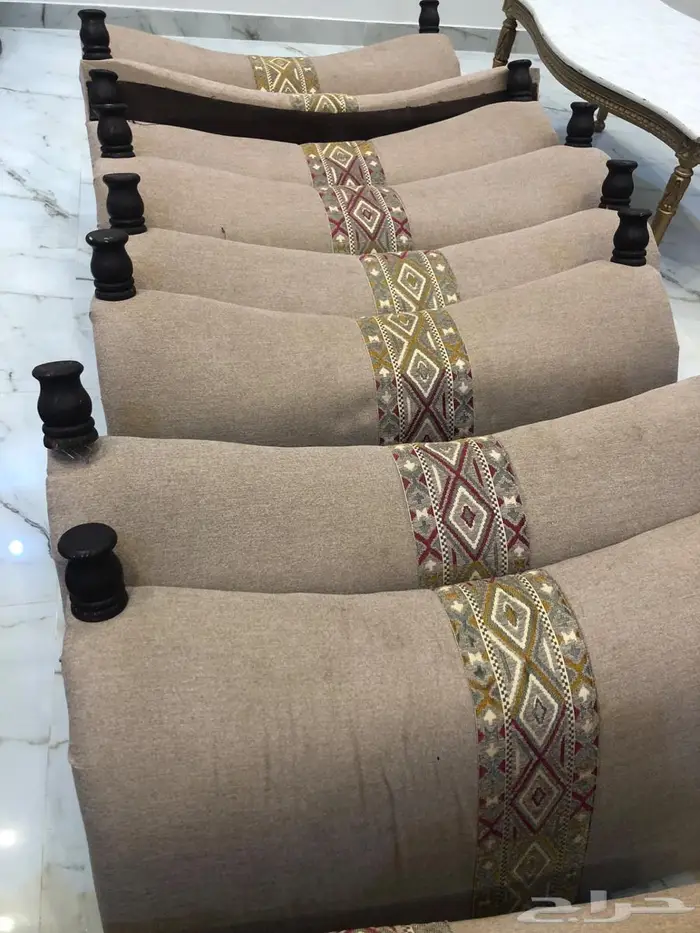 للبيع مساند مشب 1