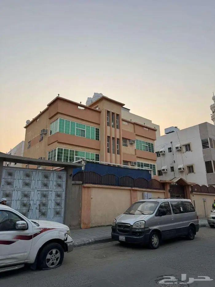 عمارة للبيع في العزيزية - مكة المكرمة 2