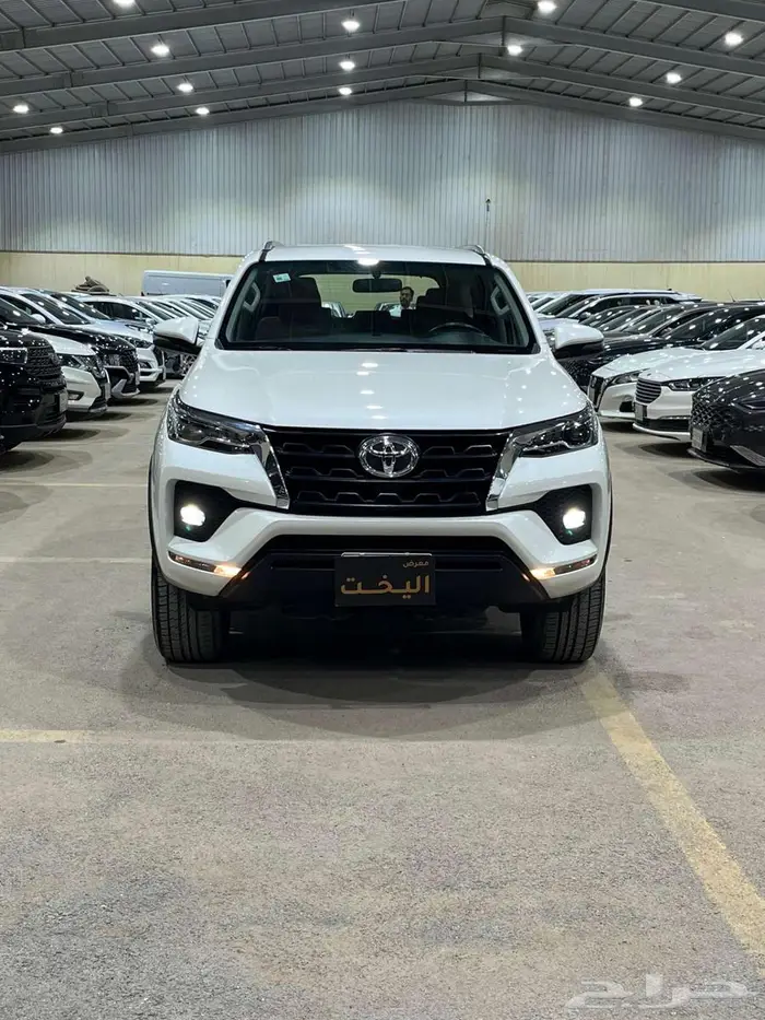 فورتشنر 2021 VX1 سعودي دبل بنزين مخزززن 1