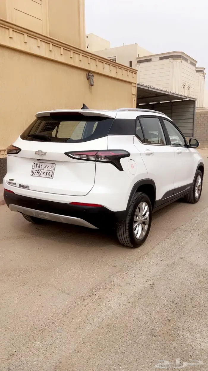 للبيع جروف ( السيارة العائلية الاقتصادية ) 2023 نظيف 3