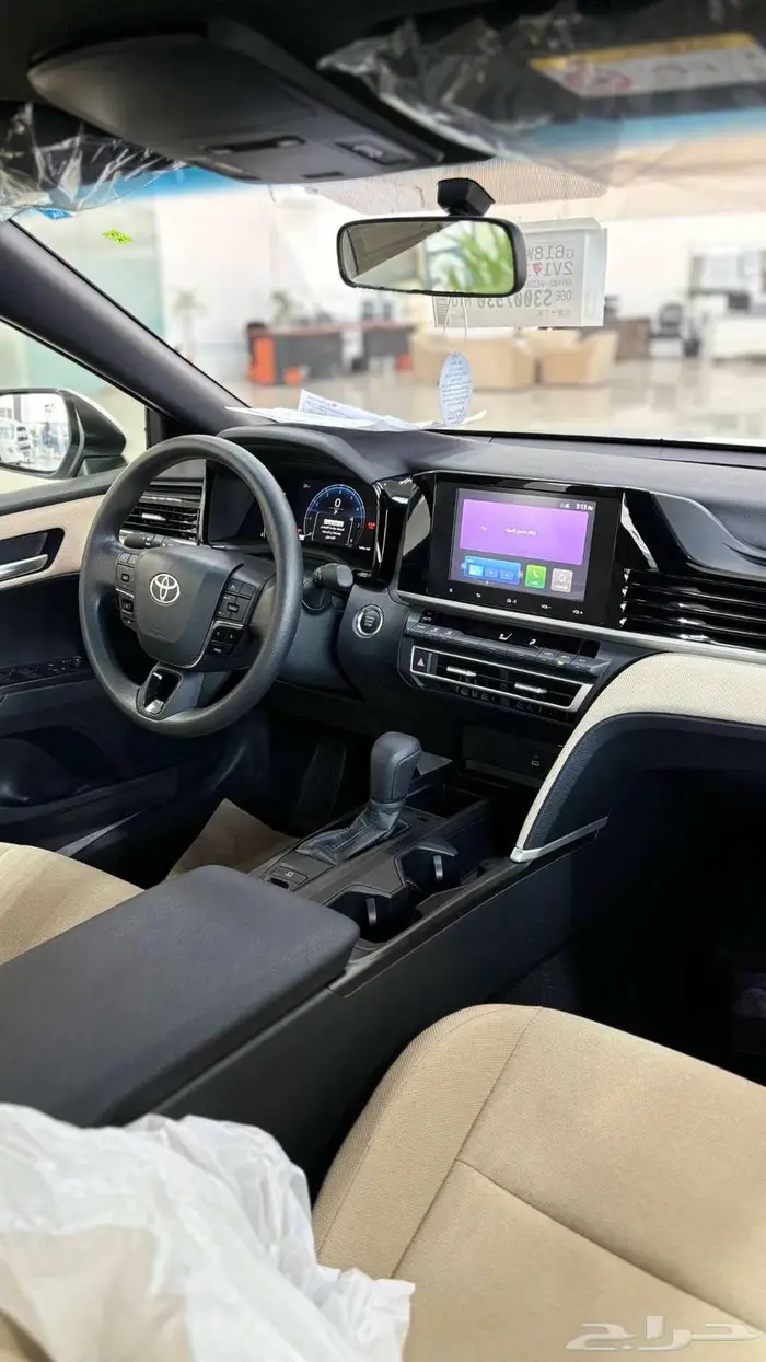 تويوتا كامري E ستاندر 2025 ابيض 5